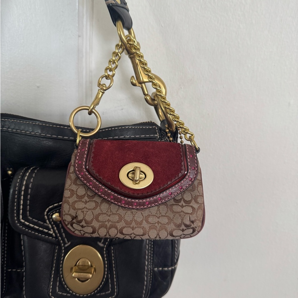 Vintage Coach coin purse